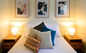 Georges Bay Apartments